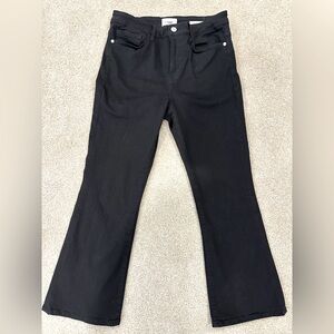 Frame Demin Le Crop Mini Boot Jeans in Black Size 30